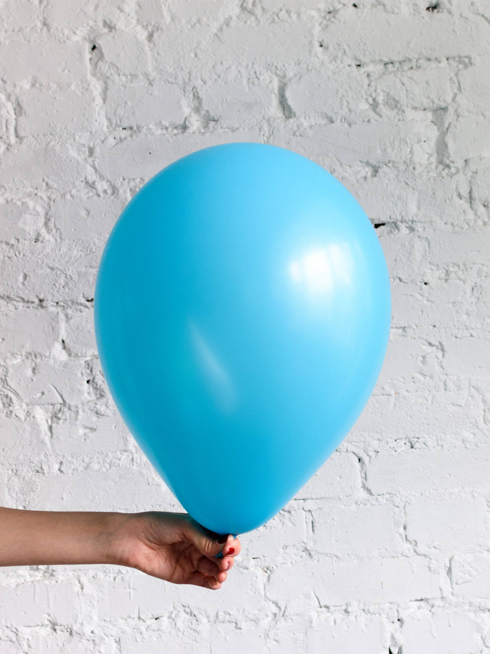 Голубому воздушному шару. Голубой шарик. Голубой воздушный шарик. Нарик воздушний голубой. Шар латекс голубой.